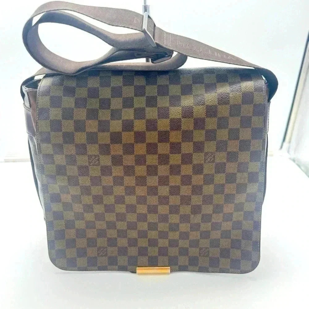 Louis Vuitton Damier Ebene Mens (Can be Unisex Why Not 🤭)